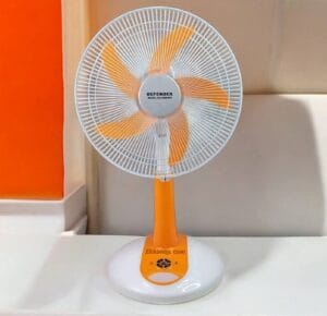 Kennede 2986HRS 16" Rechargeable Remote Fan